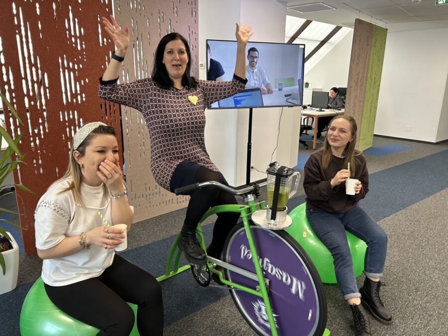 Smoothie bike days